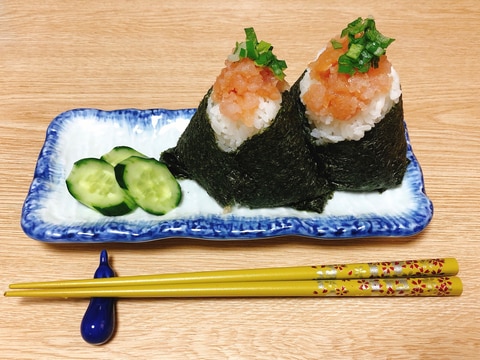 おにぎり宮のネギトロおむすび